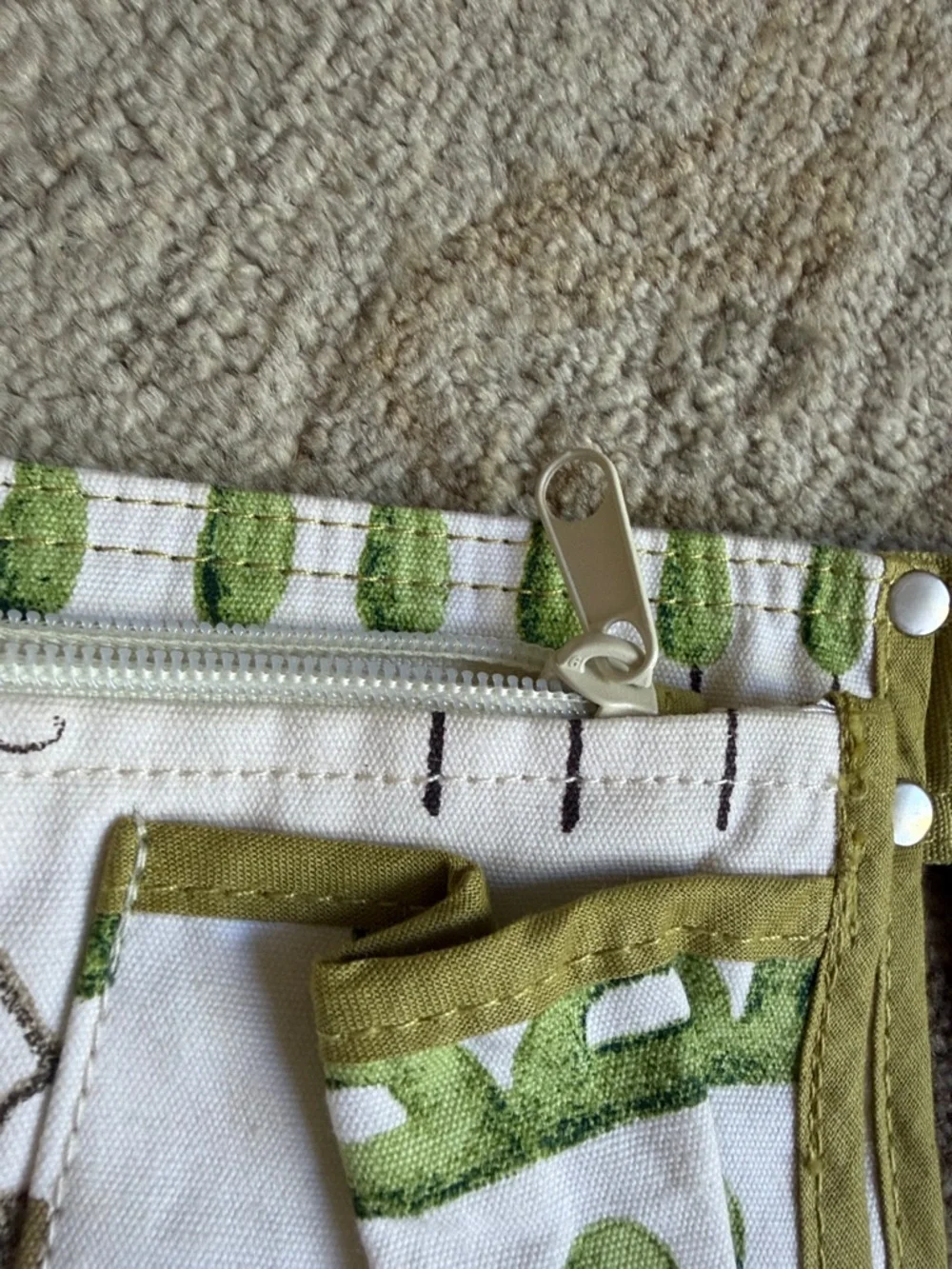 Ulster Weavers VTG Botanical Garden Tool Belt - Adjustable. UK Design Never used